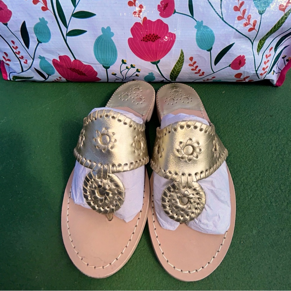 Sold JACK ROGERS *BRAND NEW* size 6 w/o box
